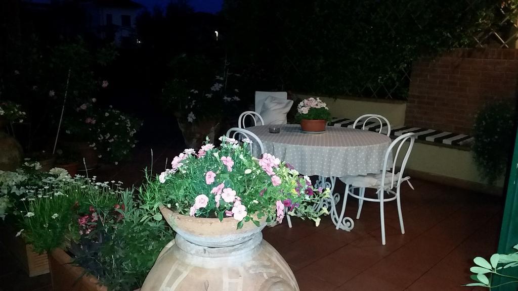 Apartament La Terrazza Da Ernestina Lukka Zewnętrze zdjęcie